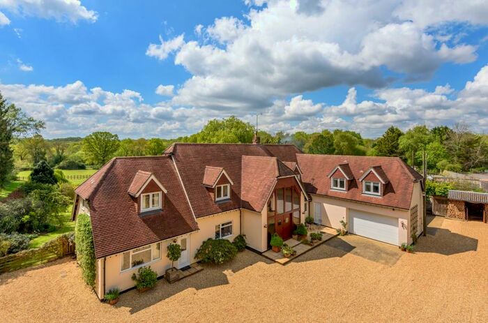 5 Bedroom Detached House For Sale In Cowesfield Green, Whiteparish, Salisbury, Wiltshire, SP5