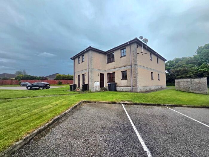 2 Bedroom Flat To Rent In Broadstraik Avenue, Westhill, AB32