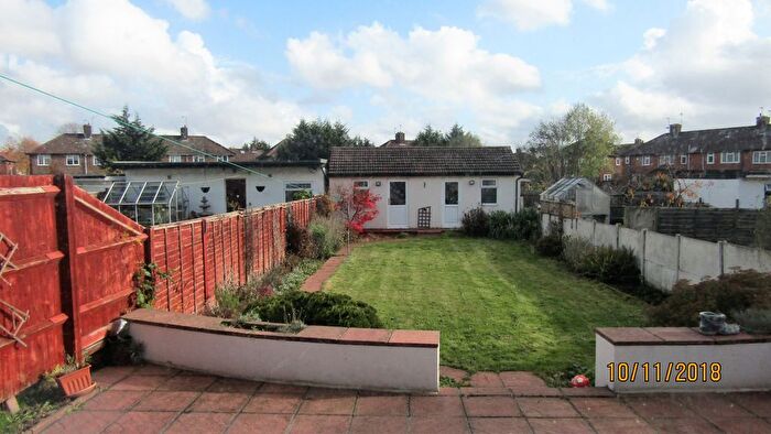 4 Bedroom Semi-Detached House To Rent In Hunters Grove, Kenton, HA3