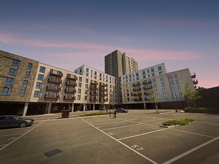 2 Bedroom Flat To Rent In Burnt Mill, Harlow, CM20