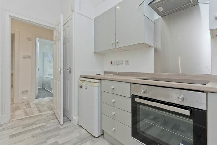1 Bedroom Flat To Rent In Summerfield Terrace, City Centre, Aberdeen, AB24