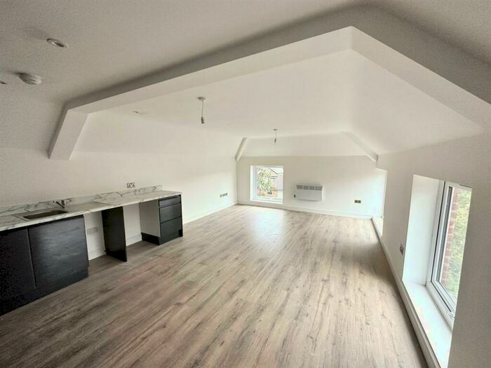 2 Bedroom Apartment To Rent In Park Terrace, Bramhall Road, Waterloo, Liverpool, L22