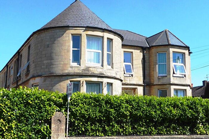 Studio To Rent In Semington Road, Melksham, Wiltshire, SN12