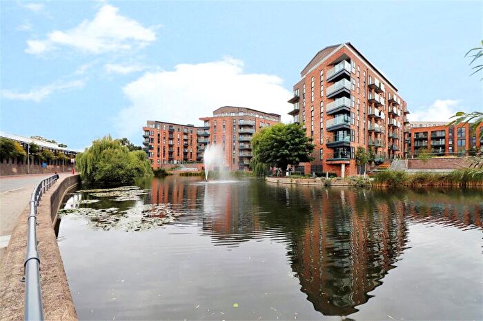 2 Bedroom Apartment For Sale In Mill Pond Road, Dartford, DA1