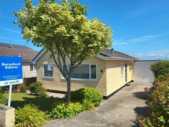 3 Bedroom Bungalow For Sale In Lon Gardener, Valley, Holyhead, LL65