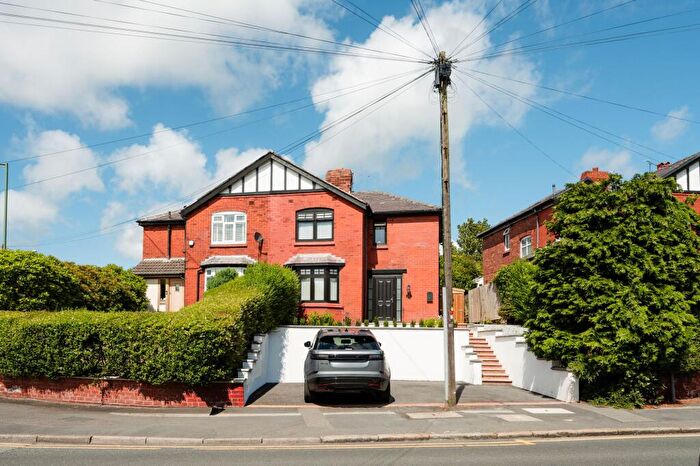 3 Bedroom Semi Detached House For Sale In Wigan Road, Ormskirk, L39