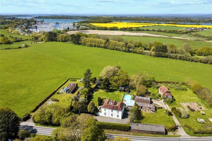 4 Bedroom Detached House For Sale In Birdham Road, Chichester, PO20