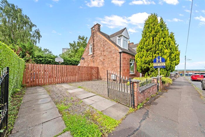 3 Bedroom Semi-Detached House For Sale In Hutchinson Place, Cambuslang, Glasgow, G72