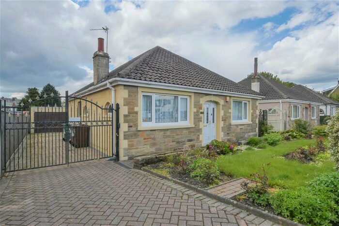 2 Bedroom Detached Bungalow To Rent In Gain Lane, Thornbury, BD3