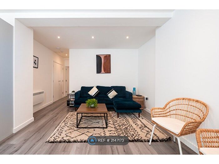 1 Bedroom Flat To Rent In Goulton Road, London, E5