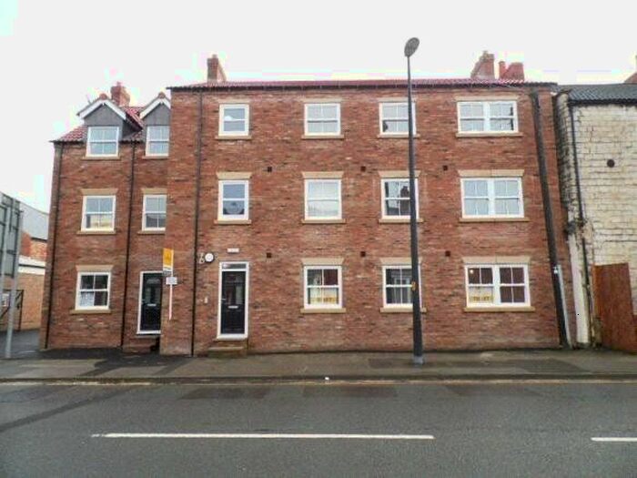 2 Bedroom Flat To Rent In Middleton Court, Commercial Street, Norton, Malton, YO17