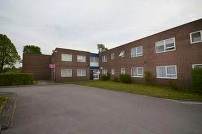 1 Bedroom Flat To Rent In North Street, South Kirkby, Pontefract, WF9