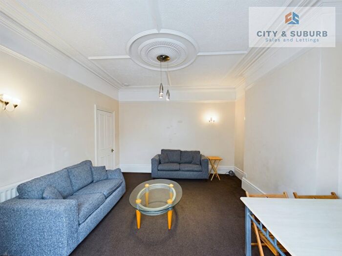 4 Bedroom Semi-Detached House To Rent In Osborne Road, Newcastle Upon Tyne, Tyne And Wear, NE2