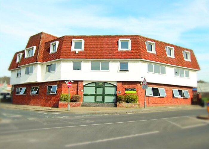 2 Bedroom Apartment To Rent In The Coach House, East Street, CO1