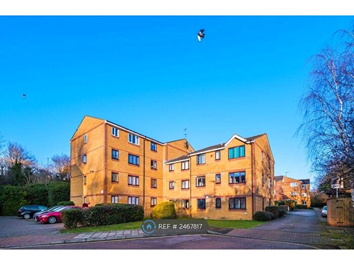 2 Bedroom Flat To Rent In Jack Clow Road, London, E15