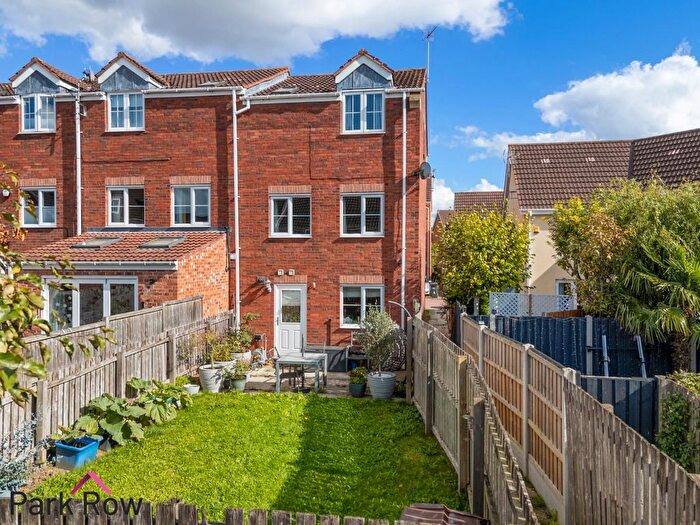 3 Bedroom End Of Terrace House For Sale In Barley Walk, South Milford, LS25