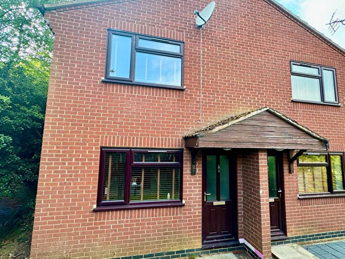 1 Bedroom Semi-Detached House To Rent In Ridley Court, Daventry, Ff., NN11