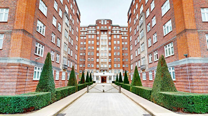 4 Bedroom Apartment For Sale In Flat Grove Hall Court, Hall Road, St John's Wood, London, NW8