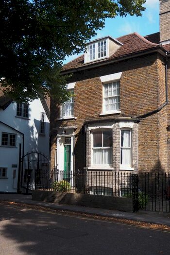 1 Bedroom Flat To Rent In Rent All Inclusive Abbeygate Street, Colchester, CO2