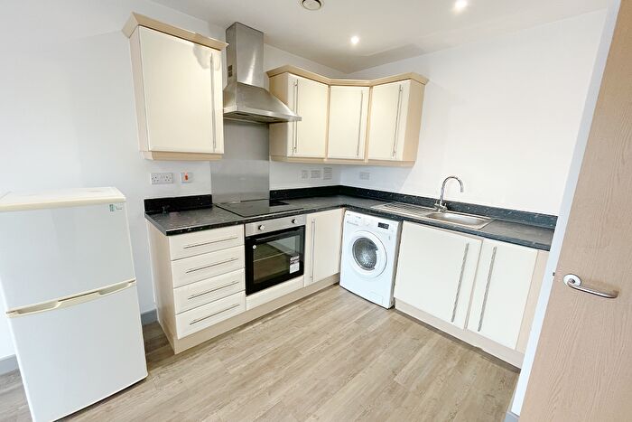 1 Bedroom Flat To Rent In Raleigh Street, Walsall, WS2
