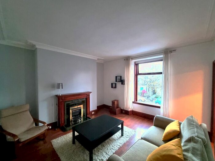 1 Bedroom Flat To Rent In Holburn Road, City Centre, Aberdeen, AB10