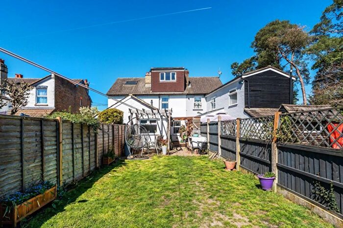 3 Bedroom Terraced House For Sale In Tweed Lane, Strood Green, Betchworth, RH3