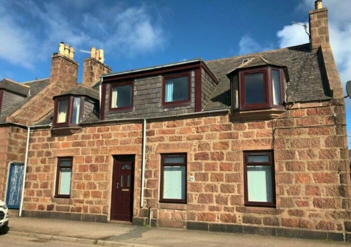 2 Bedroom Flat For Sale In Kirk Street, Peterhead, AB42