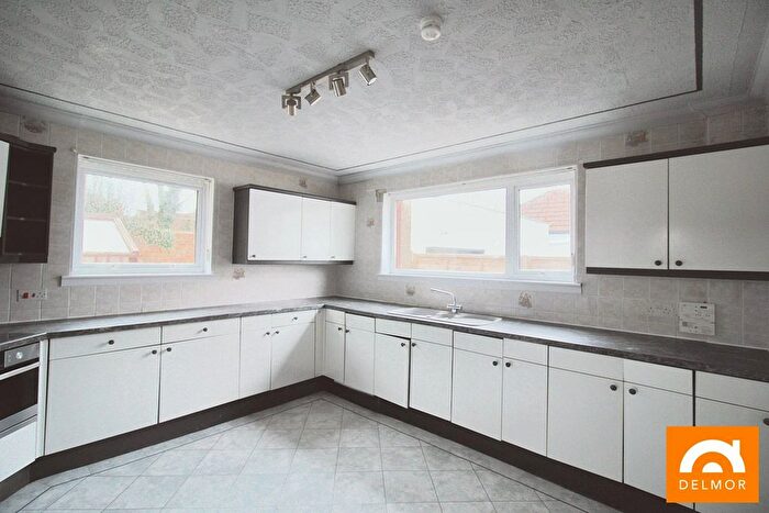 4 Bedroom Detached House For Sale In North Links, Leven, KY8