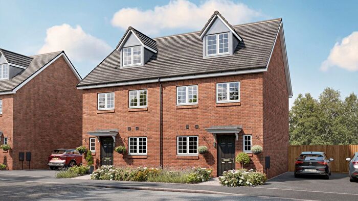 3 Bedroom Semi-detached House For Sale In Higham Lane, Nuneaton, CV11