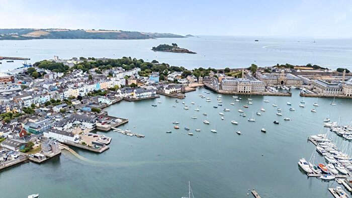 3 Bedroom Apartment For Sale In The Quarterdeck, Strand Street, PL1