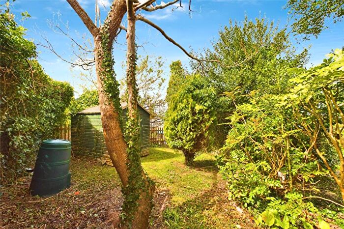 2 Bedroom Bungalow For Sale In Cottington Close, Kingsclere, Newbury, Hampshire, RG20