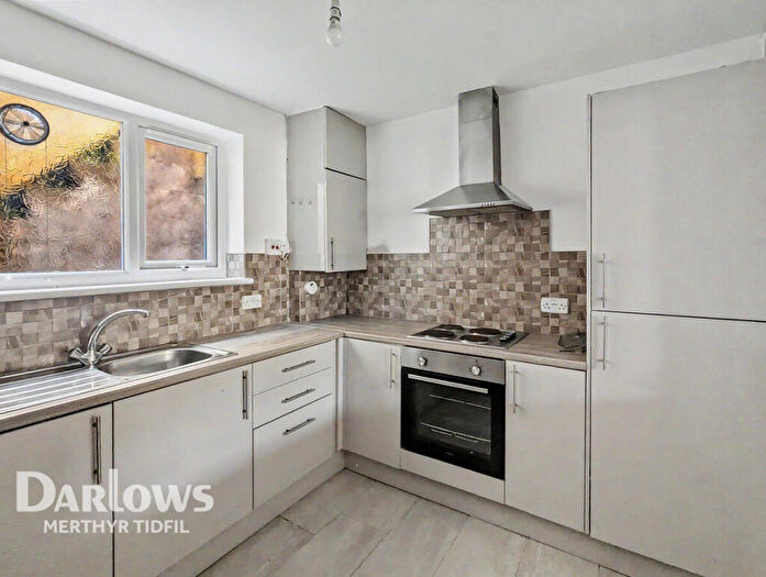 3 Bedroom Terraced House To Rent In Oakland Terrace, Ferndale, CF43