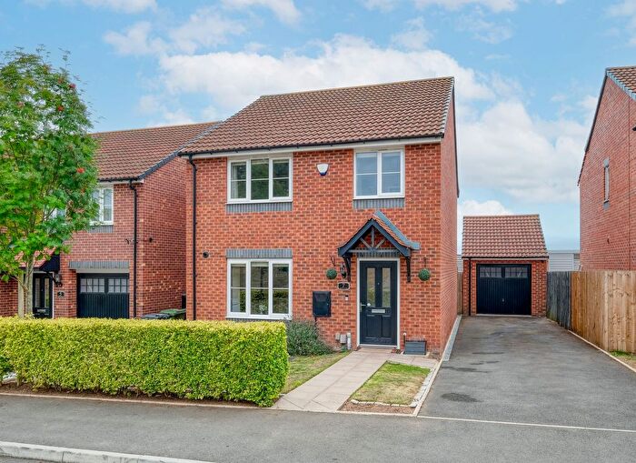 4 Bedroom Detached House For Sale In Barston Street, Webheath, B97