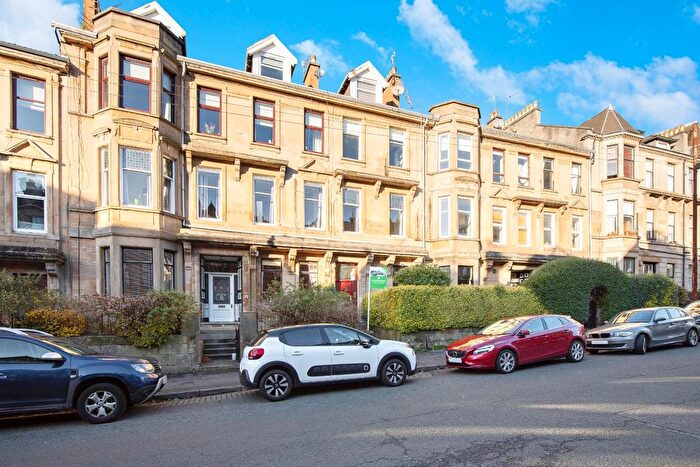 2 Bedroom Flat To Rent In Broomhill Avenue, Thornwood, Glasgow, G11