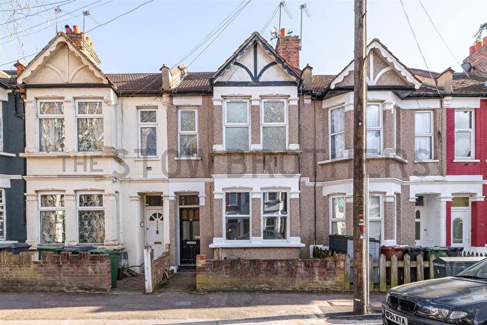 1 Bedroom Flat To Rent In Waverley Road, London, E17
