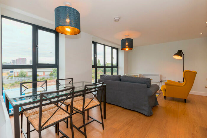 3 Bedroom Apartment To Rent In Block C, Victoria Riverside, Leeds City Centre, LS10
