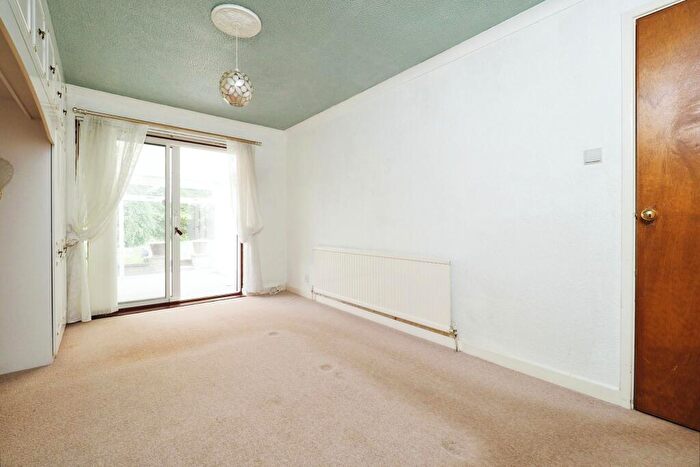 3 Bedroom Bungalow For Sale In Finsbury Road, Bramcote, Nottingham, Nottinghamshire, NG9