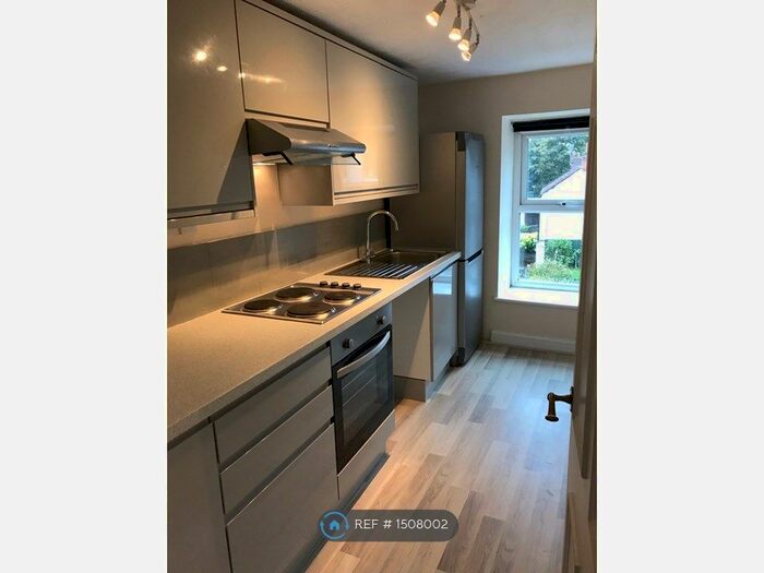 3 Bedroom Flat To Rent In Brislington, Bristol, BS4