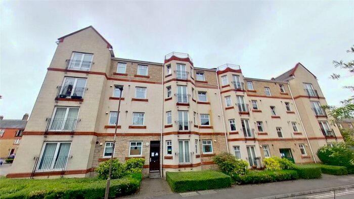 2 Bedroom Apartment To Rent In Sinclair Place, Edinburgh, EH11