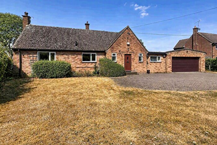 2 Bedroom Detached Bungalow For Sale In Ufton Fields, Leamington Spa, CV33