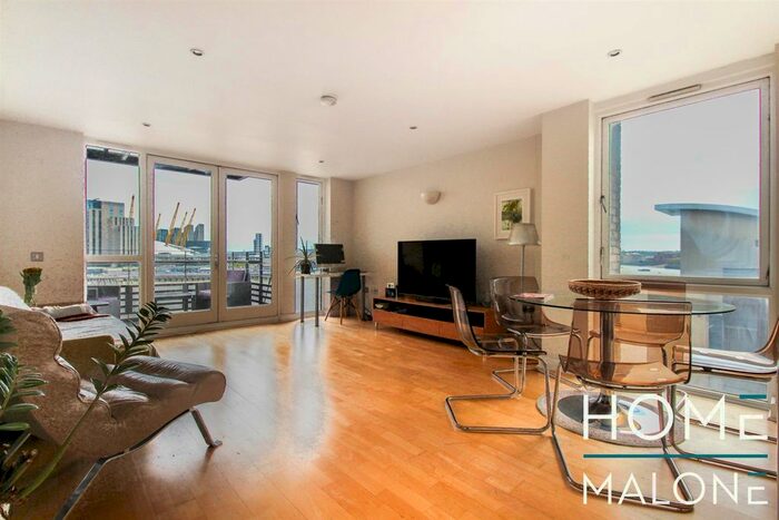 2 Bedroom Flat To Rent In Arran House, Raleana Road, E14