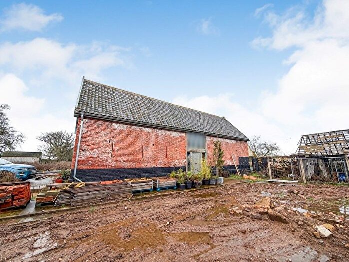 Barn Conversion For Sale In Pear Tree Barn, Main Road, Little Glemham, Woodbridge, Suffolk, IP13
