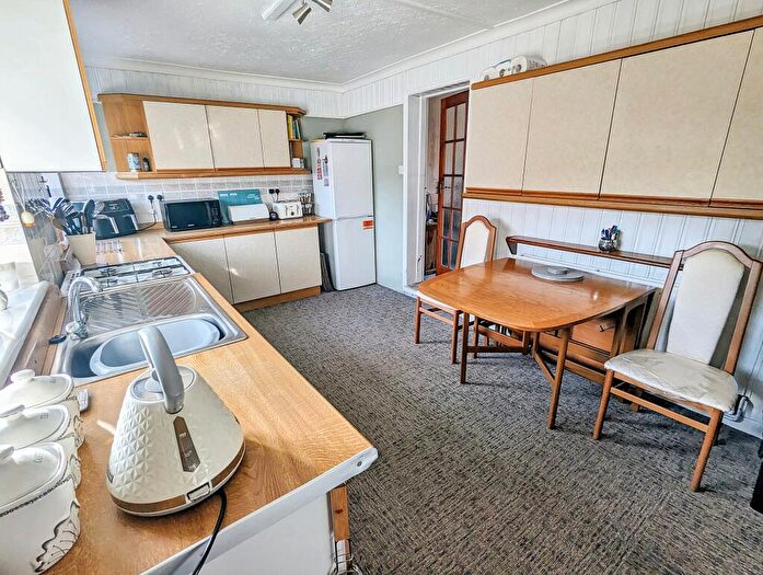 2 Bedroom Detached House For Sale In Cemetery Road, Whittlesey, Peterborough, Cambridgeshire, PE7