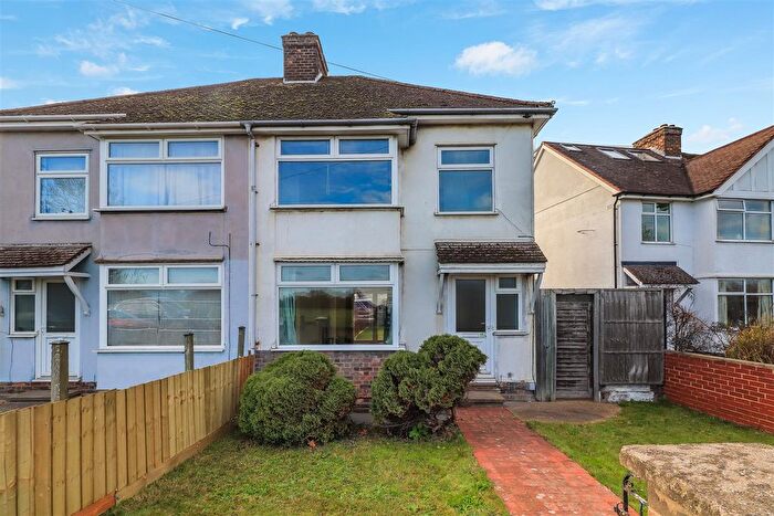 3 Bedroom Semi Detached House For Sale In Coldhams Lane, Cambridge, CB1