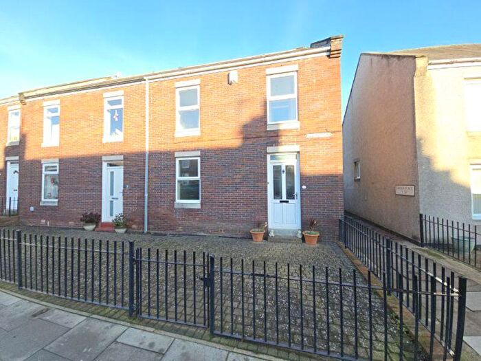 3 Bedroom End Of Terrace House For Sale In Dawson Place, Morpeth, NE61