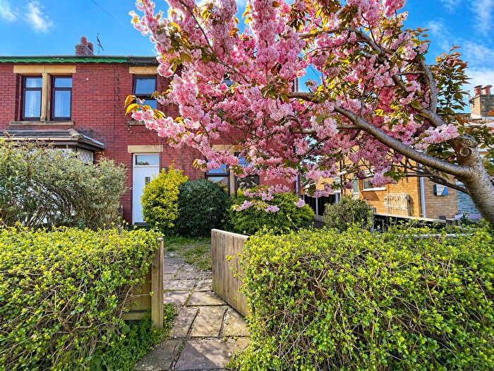 3 Bedroom Semi Detached House For Sale In Smithy Lane, Stalmine, FY6