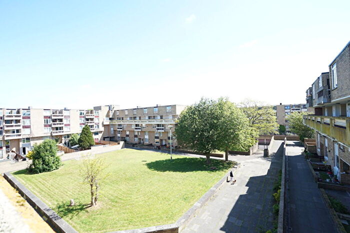 1 Bedroom Flat To Rent In Waterloo Walk, Sulgrave, Washington, NE37