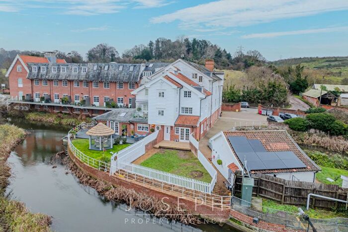 4 Bedroom Town House For Sale In Paper Mill Lane, Bramford, IP8