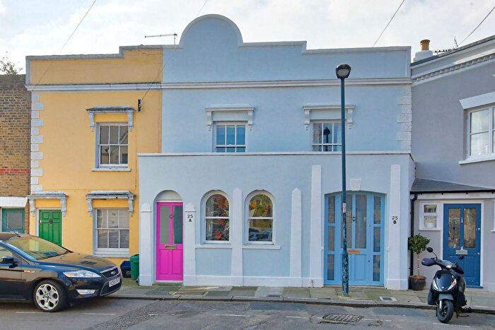 2 Bedroom Terraced House To Rent In School House Lane, Teddington, TW11