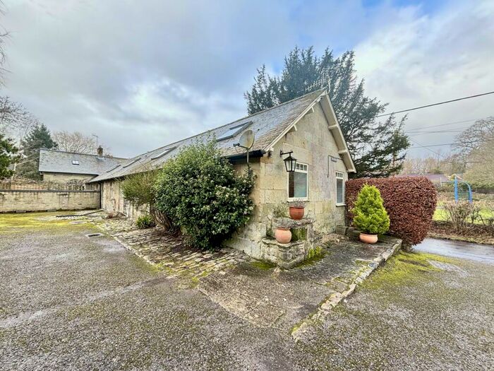 2 Bedroom Detached House To Rent In The Gleaning, Sutton Road, Fovant, SP3